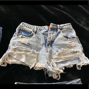 Distressed high waist shorts